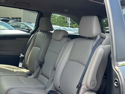 Used 2021 Honda Odyssey EX-L image 26