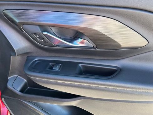 Used 2023 GMC Terrain SLE w/ Elevation Edition image 23