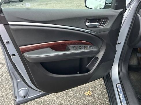 Used 2016 Acura MDX SH-AWD image 9