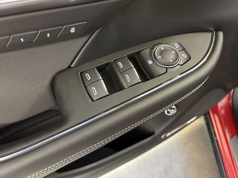 New 2025 Buick Envision Sport Touring image 28