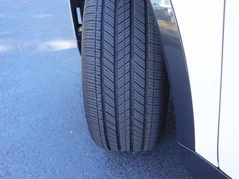 Used 2026 BMW X1 xDrive28i w/ Technology Package image 42