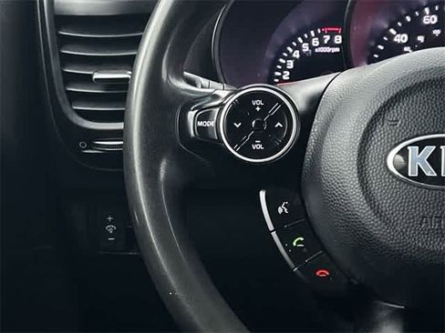 Used 2016 Kia Soul image 8