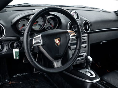 Used 2007 Porsche Cayman S image 17