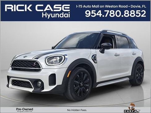 Used 2024 MINI Cooper Countryman S w/ Signature Upholstery Package FWD image 1