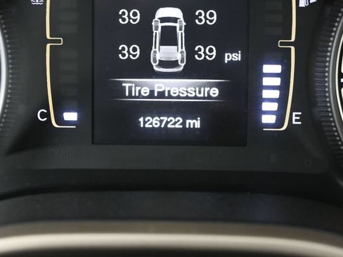Used 2015 Jeep Cherokee Latitude w/ Comfort/Convenience Group FWD image 15