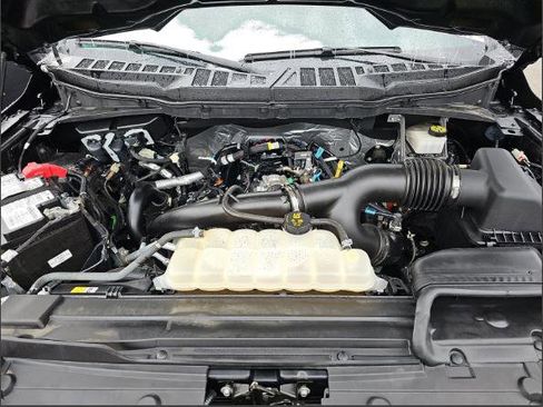 Used 2023 Ford F150 XLT w/ Equipment Group 302A High image 18