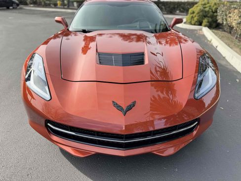 Used 2015 Chevrolet Corvette Stingray Coupe w/ 2LT Preferred Equipment Group image 10