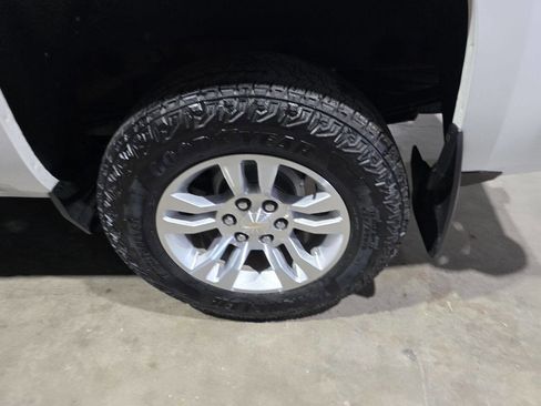 Used 2019 Chevrolet Silverado 1500 LT w/ All Star Edition AWD/4WD image 23