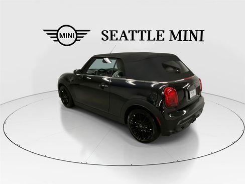 Certified 2023 MINI Cooper S image 8