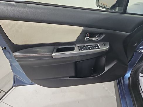Used 2016 Subaru Crosstrek 2.0i Limited AWD/4WD image 11