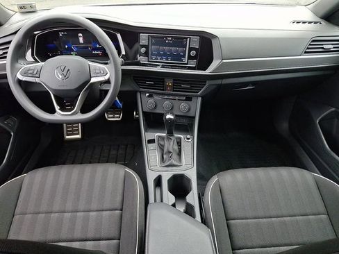 Used 2023 Volkswagen Jetta Sport FWD image 15