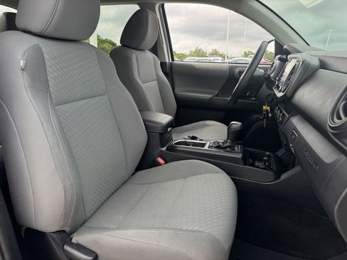 Used 2020 Toyota Tacoma SR w/ SR Convenience Package RWD image 24