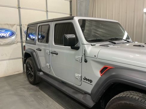 Used 2023 Jeep Wrangler Sport image 4