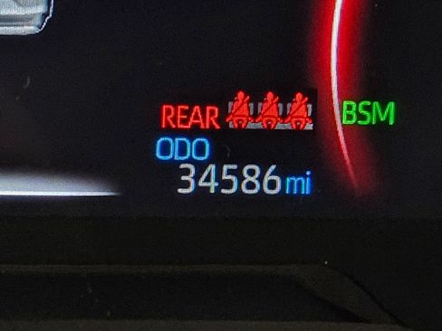 Certified 2025 Toyota RAV4 LE AWD/4WD image 29