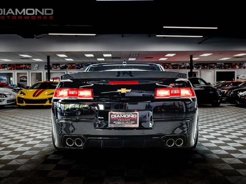 Used 2015 Chevrolet Camaro Z/28 RWD image 26