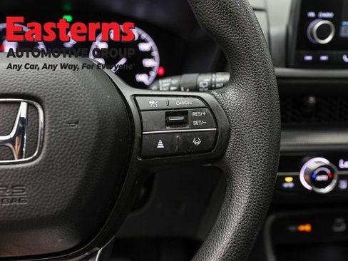 Used 2023 Honda CR-V EX image 16