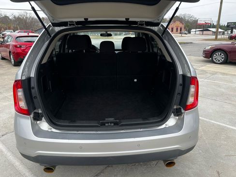 Used 2013 Ford Edge SE image 8