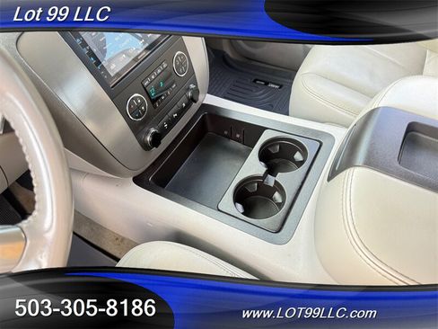 Used 2009 GMC Sierra 2500 SLT w/ Entertainment Package AWD/4WD image 40