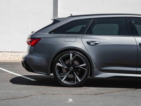 Used 2023 Audi RS 6 w/ Executive Package AWD/4WD image 28