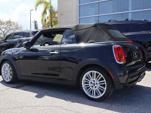 Used 2024 MINI Cooper S image 7