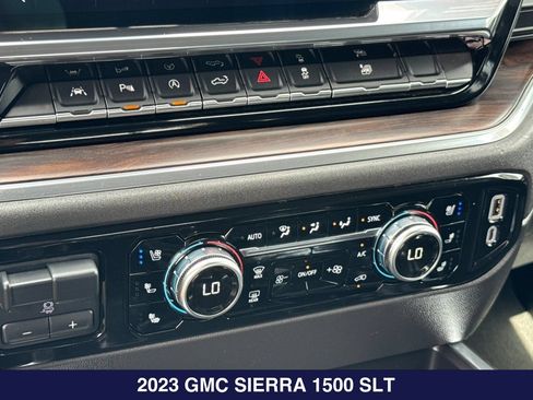 Used 2023 GMC Sierra 1500 SLT w/ SLT Premium Plus Package AWD/4WD image 21
