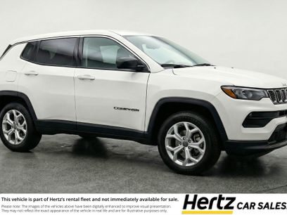 Used 2025 Jeep Compass Latitude