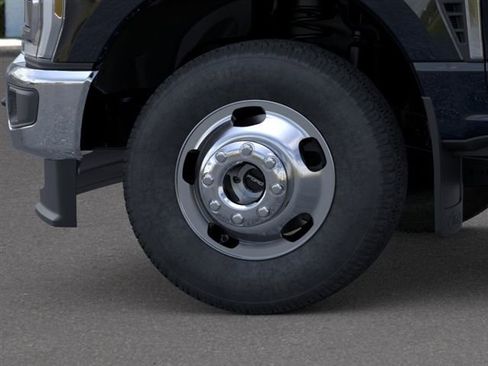 New 2026 Ford F350 Lariat AWD/4WD image 19