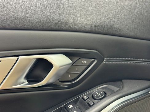 Used 2022 BMW M3 Competition image 18