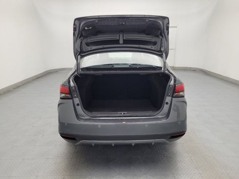 Used 2025 Nissan Versa SV image 29