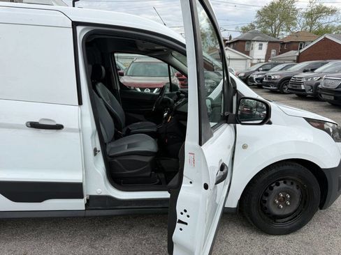 Used 2017 Ford Transit Connect XL FWD image 24