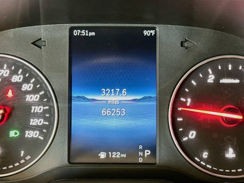 Used 2025 Mercedes-Benz Sprinter 2500 image 11