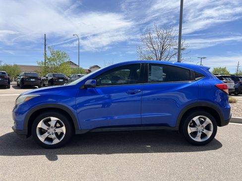Used 2018 Honda HR-V LX image 13