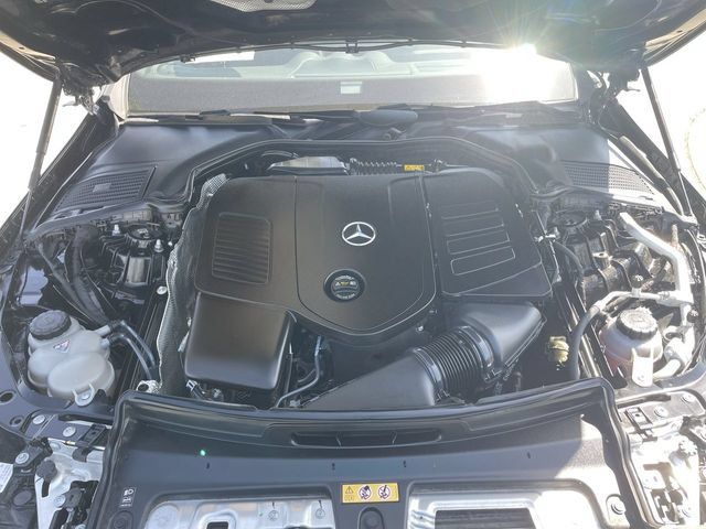 Used 2022 Mercedes-Benz C 300 Sedan w/ Pinnacle Trim Package image 31