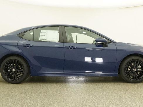 New 2026 Toyota Camry SE FWD image 30