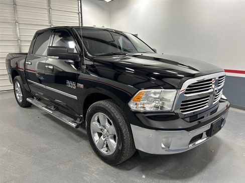 Used 2015 RAM 1500 Big Horn image 2