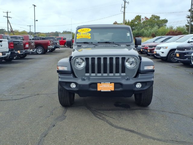 Used 2023 Jeep Wrangler Unlimited Sport AWD/4WD image 2