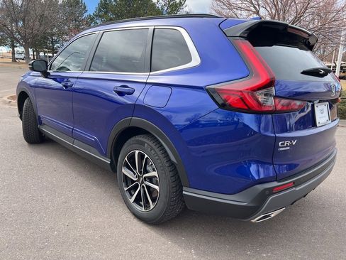 Used 2025 Honda CR-V Sport Touring image 4