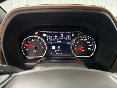 Used 2021 Chevrolet Suburban High Country AWD/4WD image 29