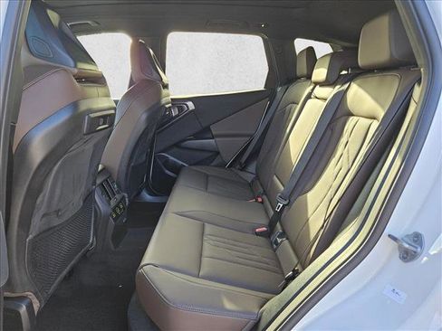 Used 2026 BMW X3 xDrive30 w/ M Sport Package image 14