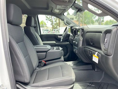 New 2025 Chevrolet Silverado 1500 Custom image 27