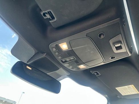 Used 2019 Ford F150 Platinum w/ Equipment Group 701A Luxury AWD/4WD image 14