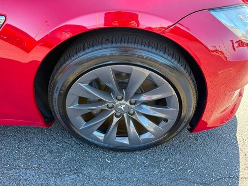 Used 2020 Tesla Model S AWD image 34
