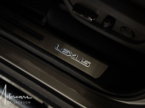 Used 2026 Lexus GX 550 AWD/4WD image 23