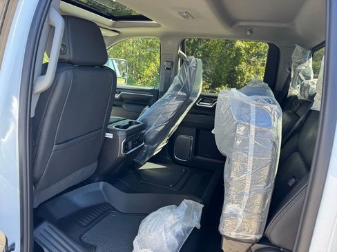 New 2026 GMC Sierra 3500 Denali w/ Denali Reserve Package image 22