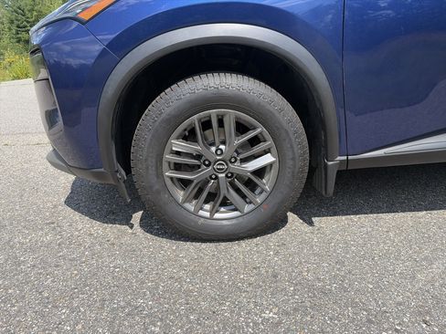 Certified 2023 Nissan Rogue S AWD/4WD image 12