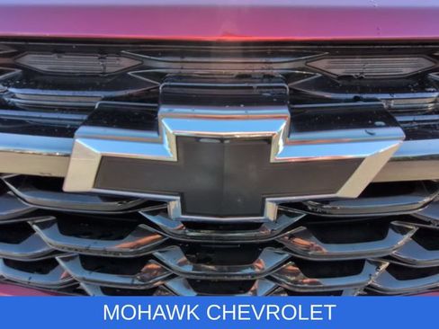 Used 2024 Chevrolet Trax RS w/ Driver Confidence Package FWD image 31