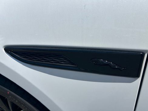 Used 2026 Jaguar F-PACE R-Dynamic S image 11