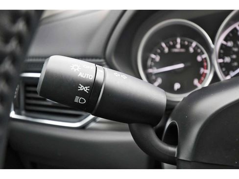 Certified 2025 MAZDA CX-5 AWD 2.5 S w/ Preferred Package image 17