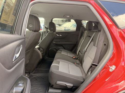 Used 2024 Chevrolet Blazer LT w/ Convenience Package FWD image 28