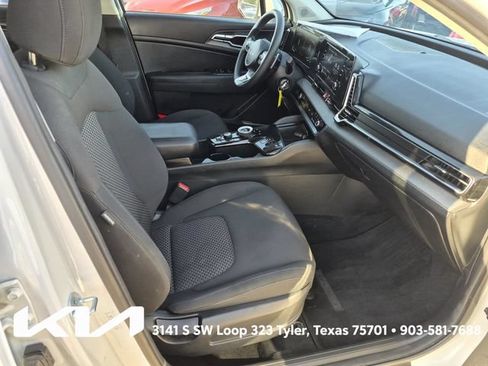 Used 2023 Kia Sportage LX AWD/4WD image 10